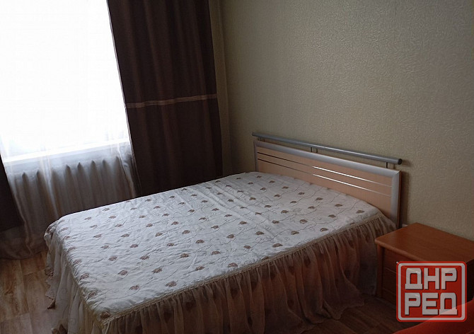 Ворошиловский район, Крупская библиотека, Администрация города Донецк - изображение 1