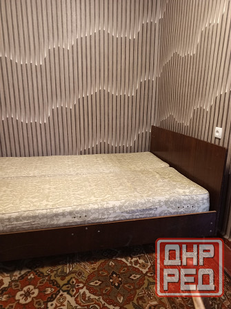Продам кровать 2-спальную вместе с матрацами. Комсомольское - изображение 1