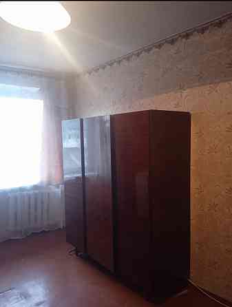 Продаётся 1-комнатная светлая квартира в городе Зугрэс Зугрэс