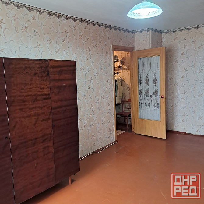 Продаётся 1-комнатная светлая квартира в городе Зугрэс Зугрэс - изображение 1