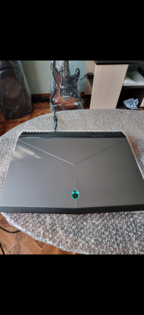 Alienware 17 r5 core i9 8950HK Макеевка