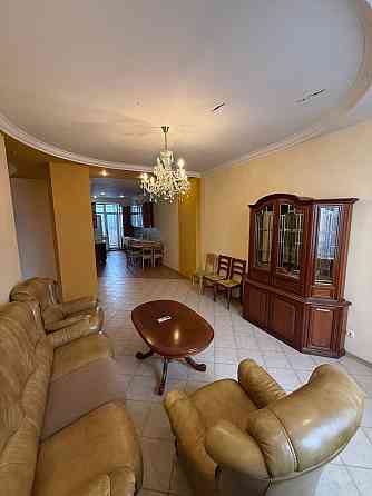 Продажа 3х Комнатной Сталинки в Центре Ворошиловского района ул.Артема ! Вода доходит ! Донецк