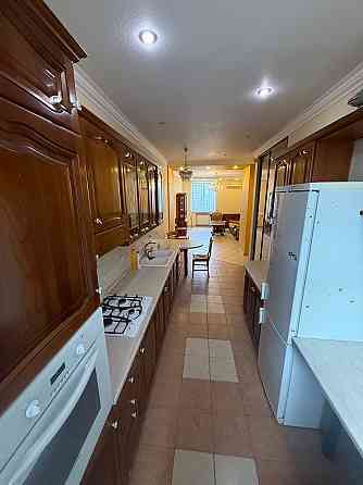 Продажа 3х Комнатной Сталинки в Центре Ворошиловского района ул.Артема ! Вода доходит ! Донецк