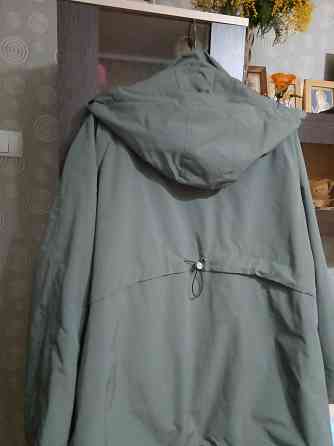 Продам куртку женскую демисезон р. 62-64 Макеевка
