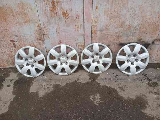 Продаю колпаки оригинальные р 15 хюндай Донецк