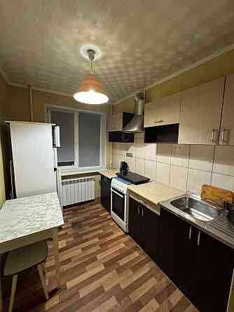 сдам 1-ком кварт. в ворошил.р-не, комсомол.пр-т, отличная, мебель, вся техника, вода. Донецк