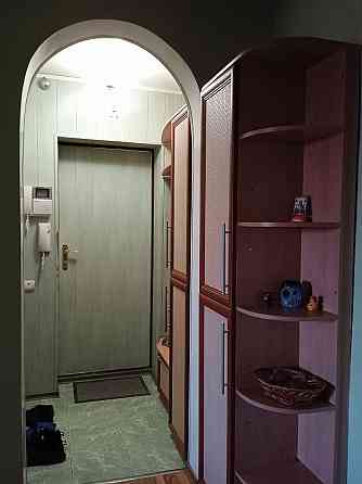 сдам 1-ком кварт. в ворошил.р-не, комсомол.пр-т, отличная, мебель, вся техника, вода. Донецк