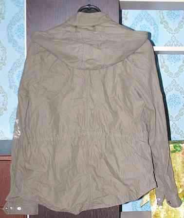 Куртки женские размер 42-44 Макеевка