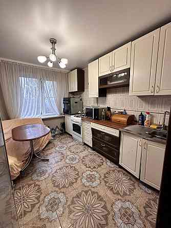 Сдам 3 комн 5/9 с ремонтом Майский рынок Донецк