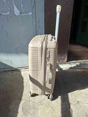 Полипропиленовый чемодан. Донецк