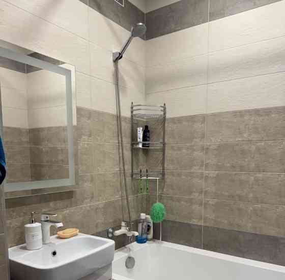 Ворошиловский район, проспект Мира, ориентир Виктория, Центавр Плаза, в 10-ти минутах Крытый рынок Донецк