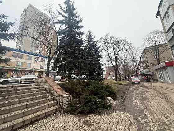 Аренда Коммерческого Помещения 550 Квадратных Метров Торгового Помещения! Ул.Университетская 102 Донецк