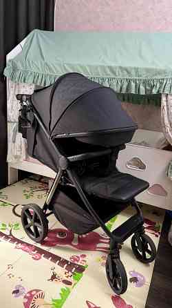 Продам прогулочную коляску CARRELLO Bravo Plus. Макеевка