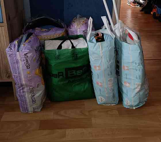 Детские вещи и приспособления для ухода за малышами Донецк