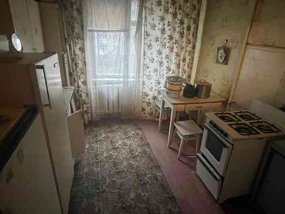 Продается квартира в центре возле цирка. Донецк