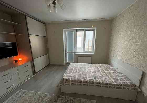 Ворошиловский район, Администрация города, Проспект мира, пешая доступность к Изумруду Донецк