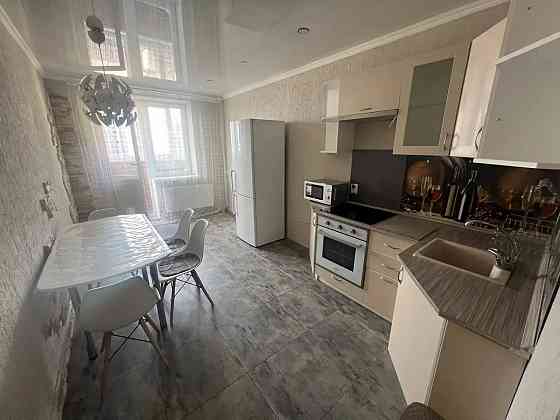 Сдается однокомнатная квартира на Левом берегу Мариуполь