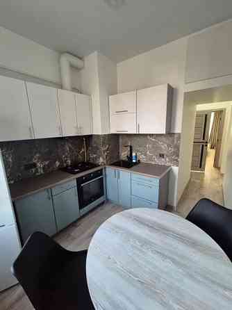 Сдается квартира в центре Донецка, в Калининском районе, рядом с медицинским институтом Донецк