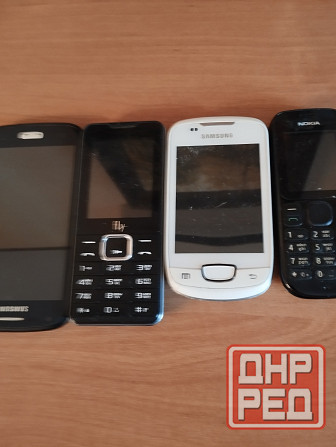 Продам телефон б/у Донецк - изображение 1