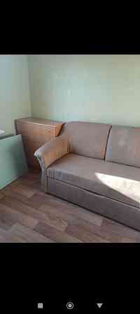 сдам 3 к.кв. калининский р. шевченко- марии ульяновой 25000 р. насос воду добивает. Донецк