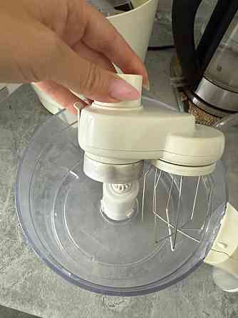 Кухонный комбайн Philips Essense Донецк