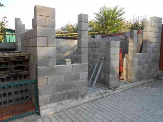 Каменщик. Донецк