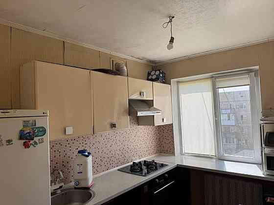 Продам 2к квартирую на бирюзова-2 Донецк