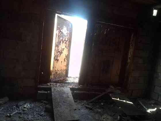 Продам гараж Торез