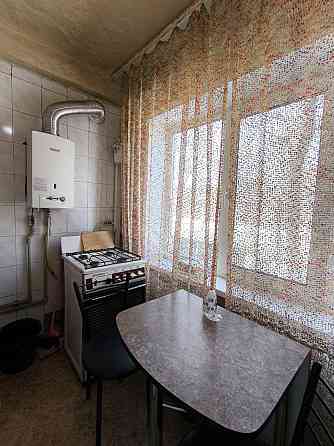 продам 3 к квартиру Ильича Шахтостроителей Донецк