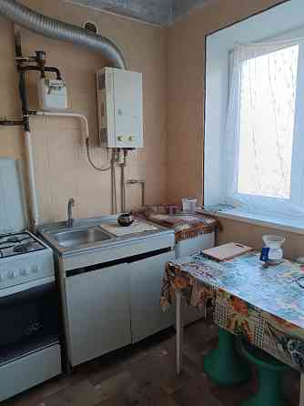 Продам 3-х комнатную квартиру на Бирюзова 1 4/5 Донецк