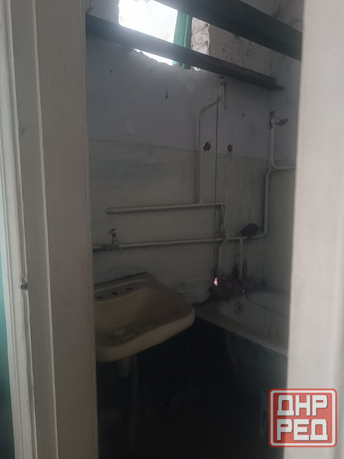 Продам 3-х комнатную квартиру в Петровском районе на 29 шахте Донецк - изображение 4