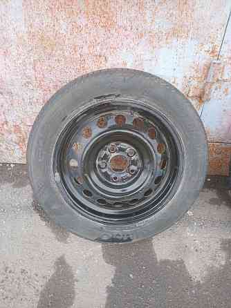 Продаю запаску на тойоту,р 16 Донецк