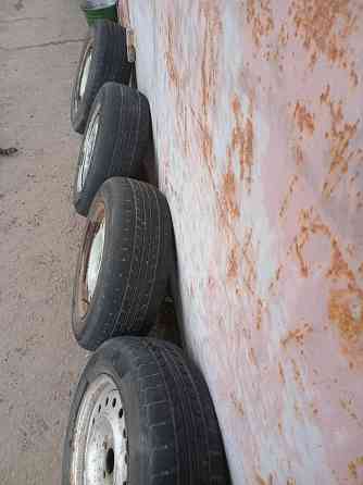 Продаю комплект колёс на волгу 3110,31105 Донецк