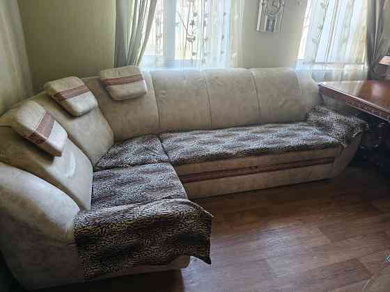 Угловой диван универсальный Донецк