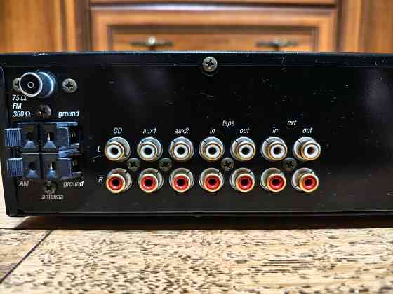 Предварительный усилитель Adcom GTP-502 Макеевка