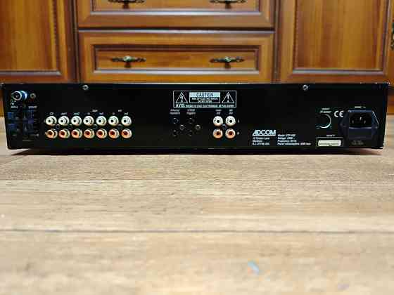 Предварительный усилитель Adcom GTP-502 Макеевка