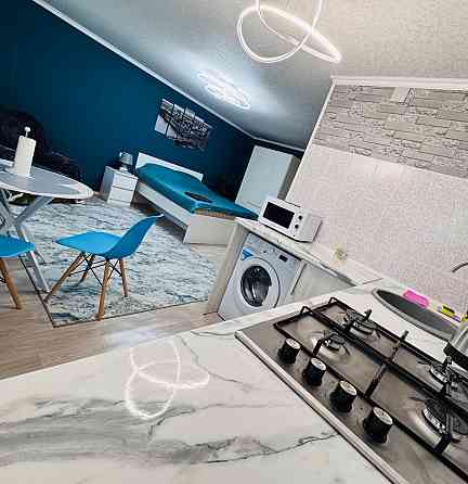 Сдам студию посуточно Макеевка район 3/5 Макеевка