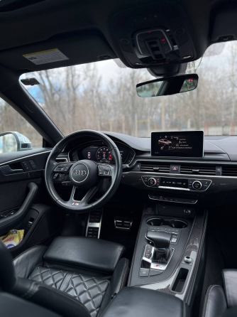 Продам Audi s5 Донецк