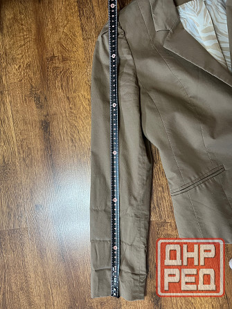 Пиджак H&M 42-44р.,,500руб.,б/у Донецк - изображение 3