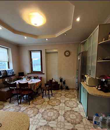 в отличном состоянии дом на кругу.. центр Петровки Донецк