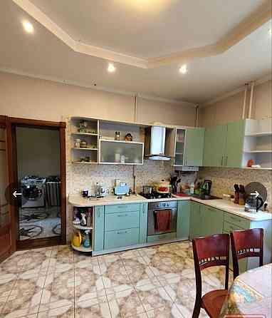 в отличном состоянии дом на кругу.. центр Петровки Донецк