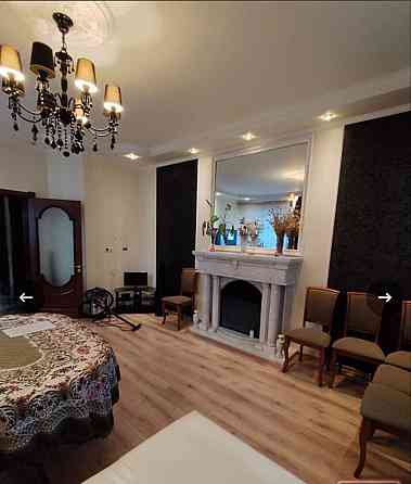 в отличном состоянии дом на кругу.. центр Петровки Донецк