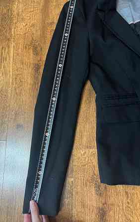 Пиджак Bershka 42-44р.,500руб.,б/у Донецк