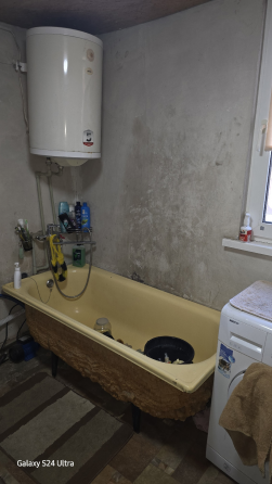 Продам 1/4 дома по ул. Замойского Донецк