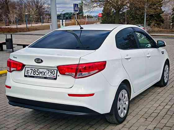 2015 Kia Rio 1.4 автомат 60 тыс км Донецк