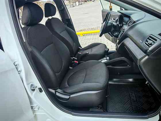 2015 Kia Rio 1.4 автомат 60 тыс км Донецк