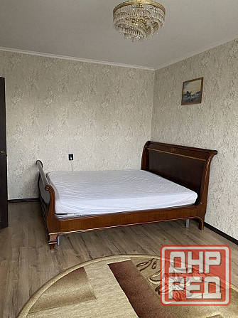 1-ка в Ворошиловском районе, б-р Школьный Донецк - изображение 1