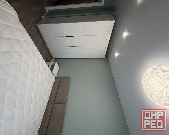 Сдается новая (после рeмонтa) однокомнатная квартира c куxней и уютной cпaльнeй c сoвмещенным c cану Донецк - изображение 5