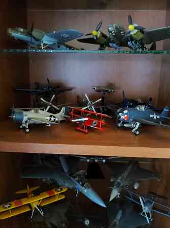 Продам коллекцию моделей Донецк