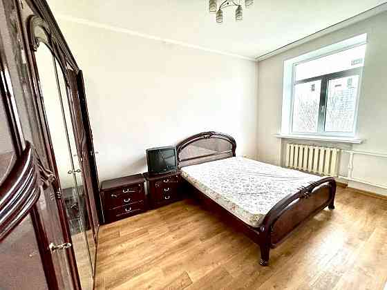 Продается 2-комнатная квартира в центре Донецка! Улица Университетская ( Изумруд) Донецк